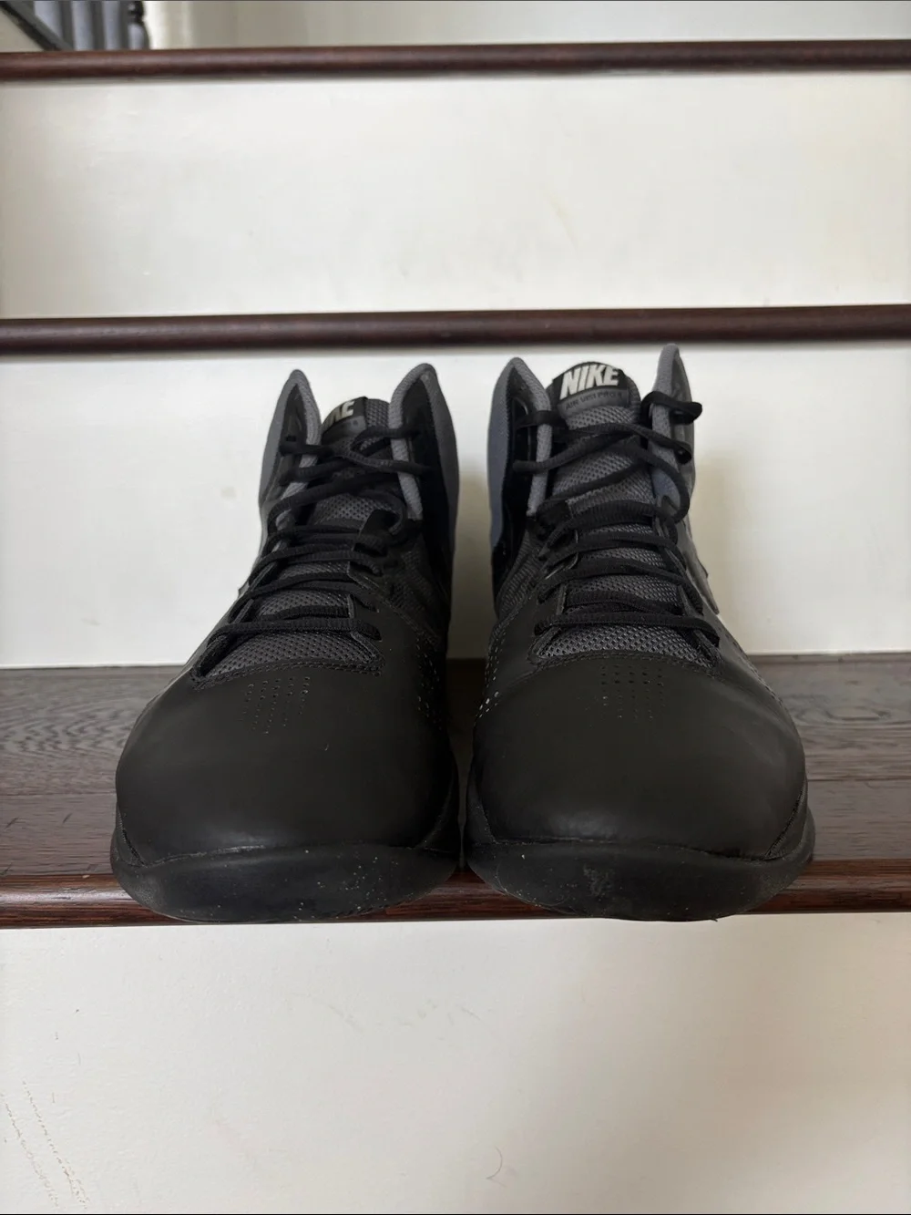 Nike Air Visi Pro 6 Black and great color way bball shoes